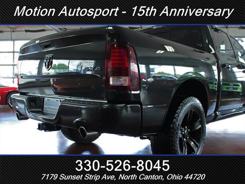 Used 2016 RAM 1500 Sport w/ Black Ram 1500 Sport Group AWD/4WD image 10