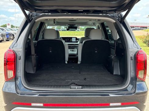 Used 2025 Hyundai Palisade SEL FWD image 8