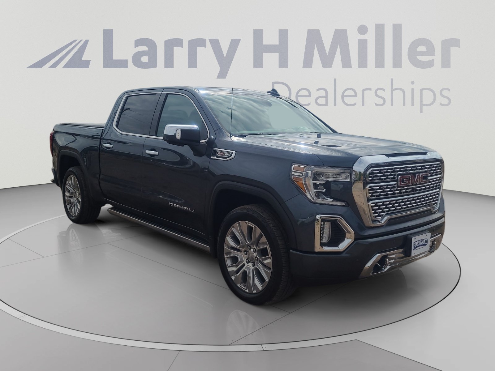 Used 2020 GMC Sierra 1500 Denali w/ Denali Ultimate Package AWD/4WD image 7