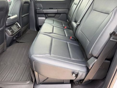 Used 2025 Ford F150 Lariat w/ Equipment Group 501A Mid AWD/4WD image 10