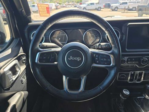 Used 2019 Jeep Wrangler Unlimited Sahara w/ Advanced Safety Group AWD/4WD image 11