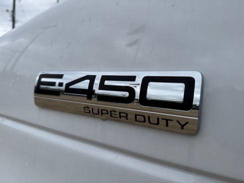 New 2025 Ford E-450 and Econoline 450 Super Duty w/ Power Equipment Group image 34