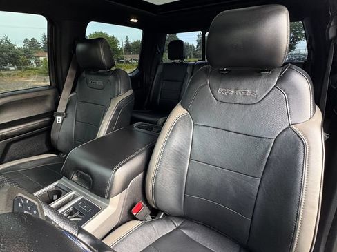 Used 2017 Ford F150 Raptor w/ Equipment Group 802A Luxury AWD/4WD image 40