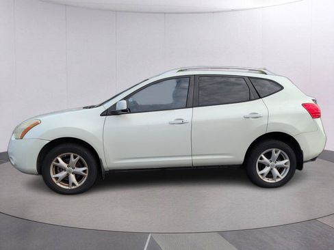 Used 2009 Nissan Rogue SL w/ Premium Pkg FWD image 2