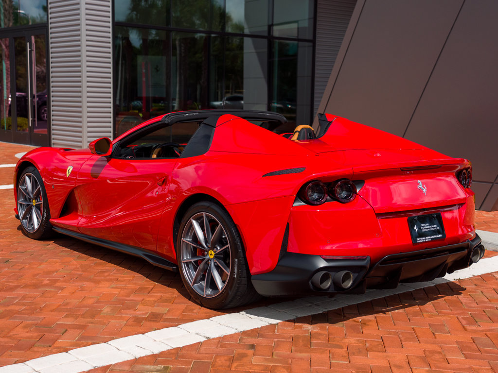 Certified 2022 Ferrari 812 GTS RWD image 3