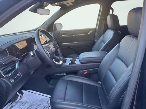 Certified 2024 GMC Acadia Elevation image 9