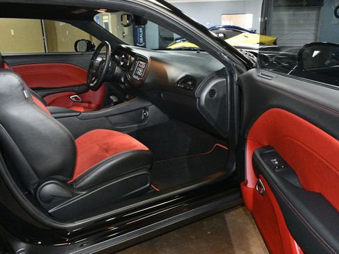 Used 2022 Dodge Challenger R/T Scat Pack RWD image 48