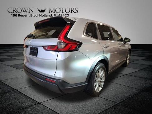Used 2023 Honda CR-V EX-L image 3