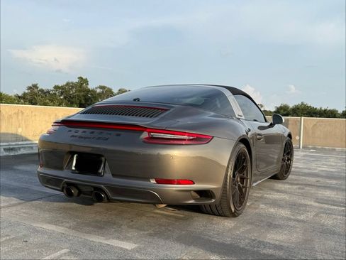 Used 2019 Porsche 911 Targa 4 GTS AWD/4WD image 17