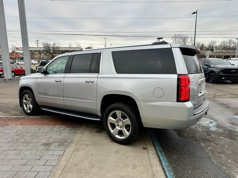 Used 2020 Chevrolet Suburban Premier image 5