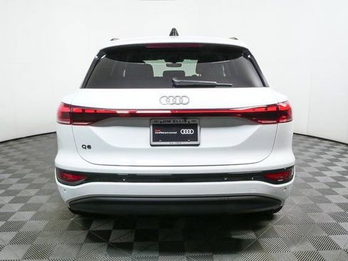 Certified 2025 Audi Q6 e-tron Premium Plus w/ Premium Plus image 27