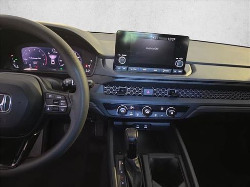 Used 2023 Honda Accord LX image 22