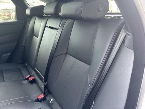 New 2026 Land Rover Range Rover Velar Dynamic SE image 14