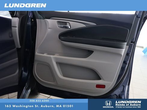 Used 2023 Honda Ridgeline RTL image 17