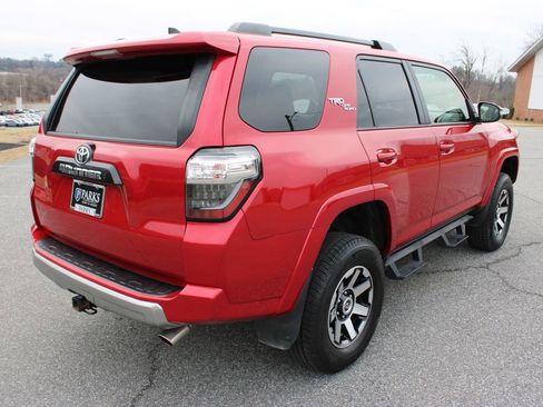 Used 2022 Toyota 4Runner TRD Off-Road Premium image 9