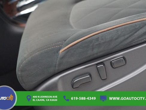 Used 2017 Nissan Armada SV w/ Driver Package RWD image 19