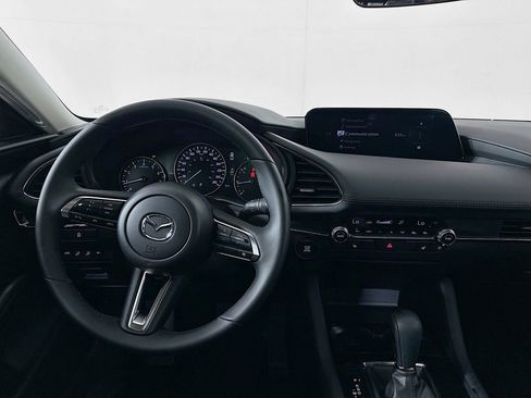 Used 2025 MAZDA MAZDA3 s image 19