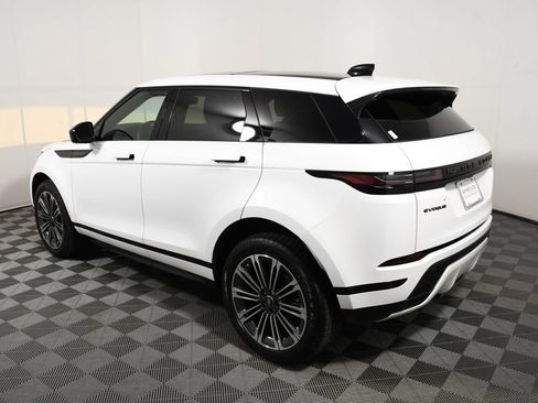 Certified 2026 Land Rover Range Rover Evoque Dynamic SE AWD/4WD image 3