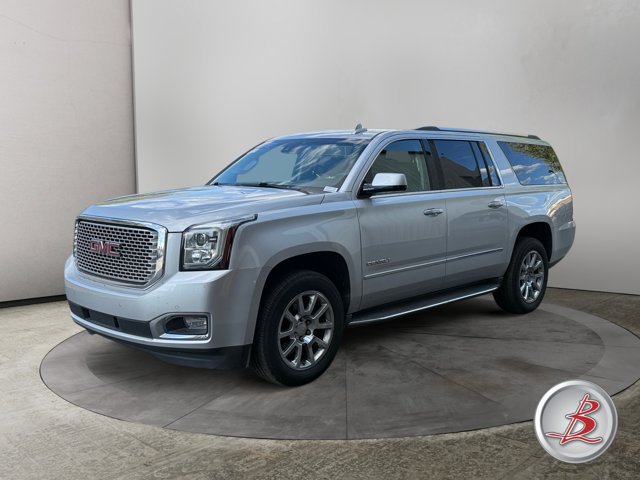 Used 2015 GMC Yukon XL Denali AWD/4WD image 3