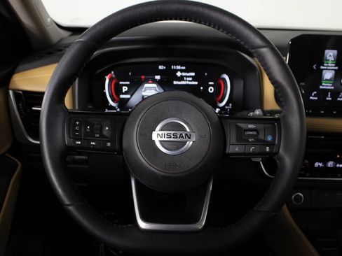 Certified 2021 Nissan Rogue Platinum FWD image 10