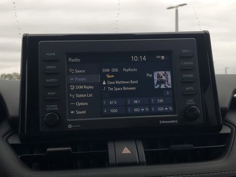 Certified 2022 Toyota RAV4 XLE image 23