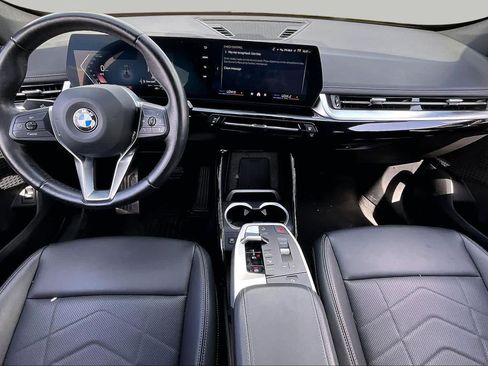 Used 2025 BMW X1 xDrive28i AWD/4WD image 14