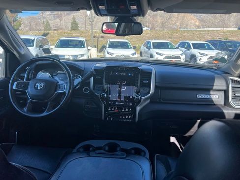 Used 2024 RAM 2500 Laramie AWD/4WD image 21