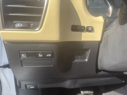 Used 2019 Lexus NX 300 FWD w/ Comfort Package image 9