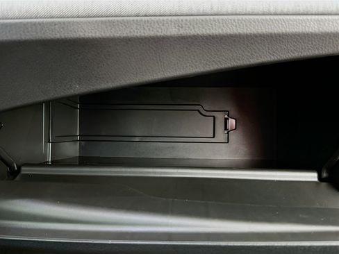 Used 2026 Toyota Camry LE w/ Convenience Package image 32