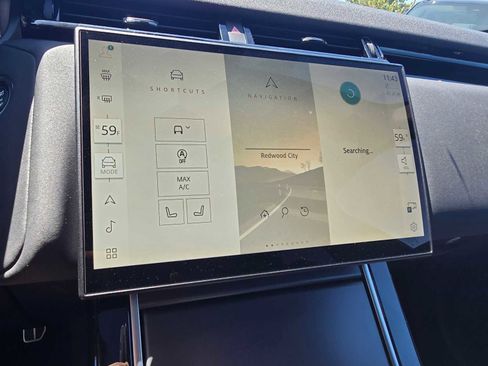 Certified 2025 Land Rover Range Rover Velar Dynamic SE image 28