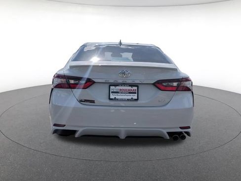 Used 2024 Toyota Camry SE w/ Convenience Package FWD image 5