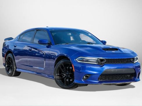 Used 2020 Dodge Charger GT image 4