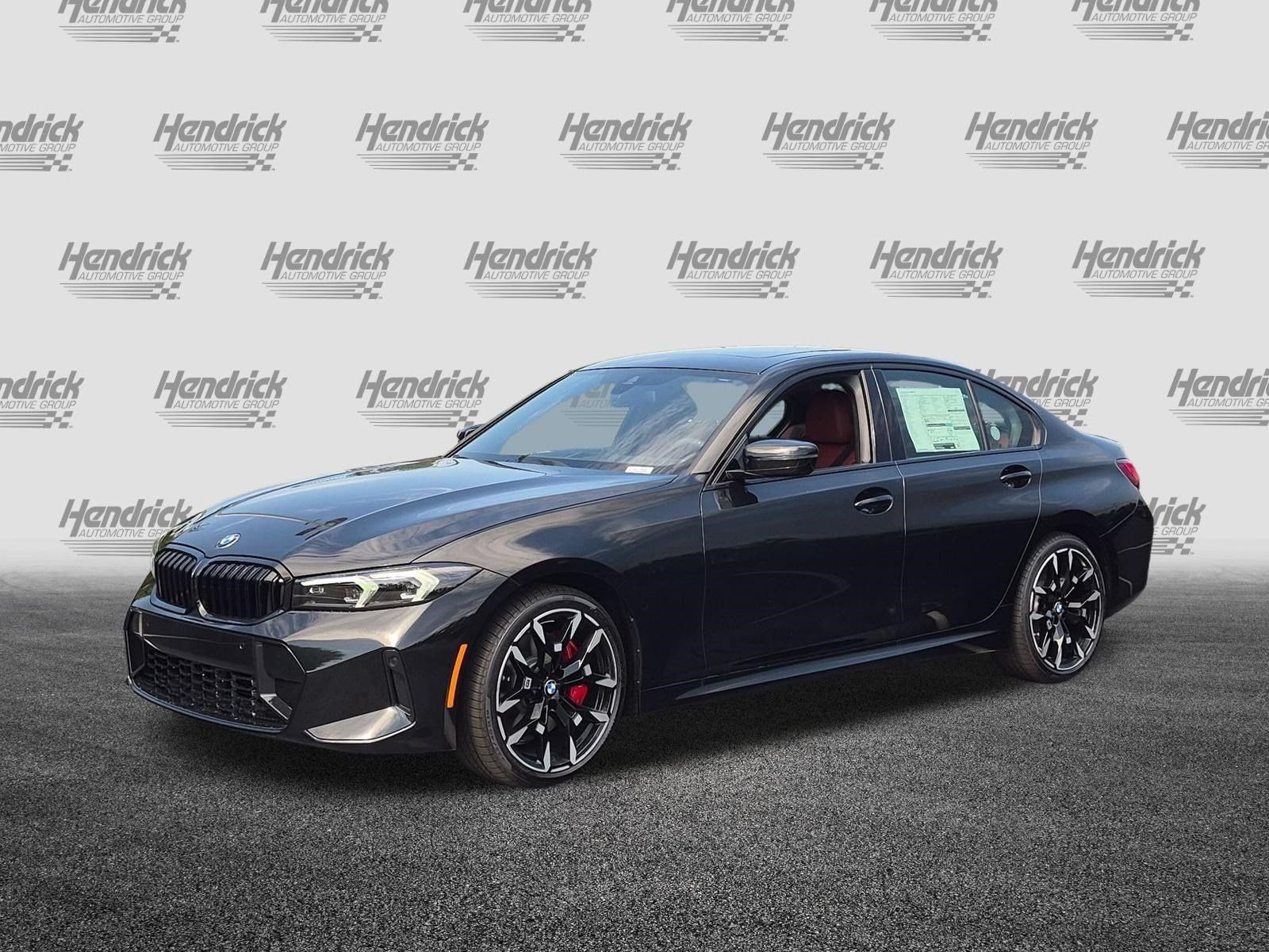 Used 2026 BMW 330i Sedan w/ M Sport Package RWD image 5