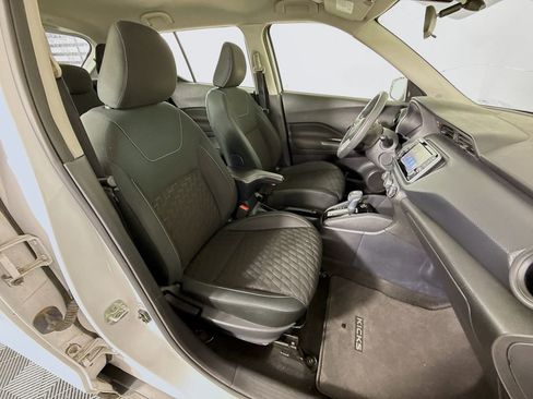 Used 2021 Nissan Kicks S FWD image 26