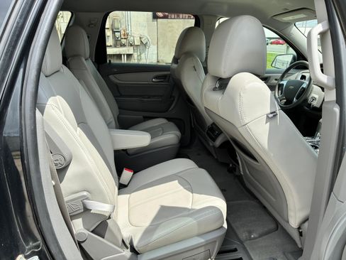 Used 2016 Chevrolet Traverse LT AWD/4WD image 6