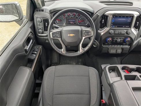 Used 2021 Chevrolet Silverado 1500 LT image 16
