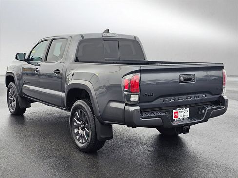 Used 2023 Toyota Tacoma Limited w/ Nightshade Package image 3