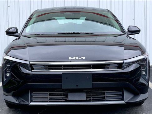 Used 2025 Kia K4 EX FWD image 3