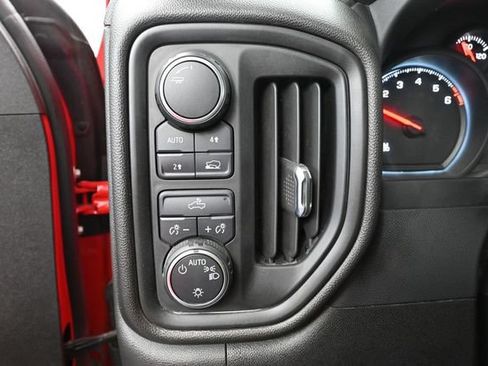 Used 2024 Chevrolet Silverado 1500 Custom w/ Rally Edition AWD/4WD image 33