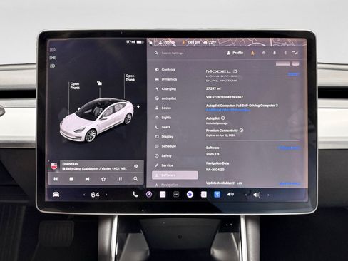 Used 2019 Tesla Model 3 Long Range image 12