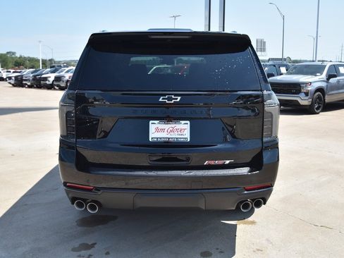 New 2026 Chevrolet Suburban RST w/ RST Capability Package image 5