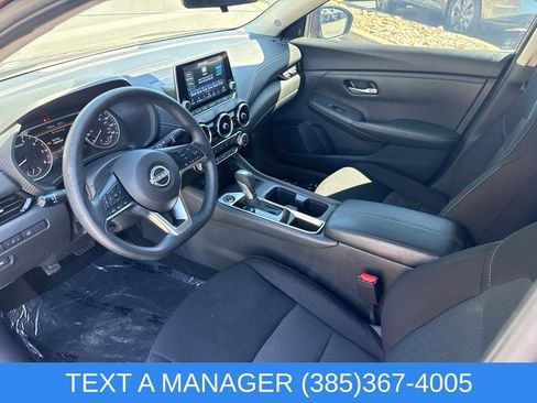 Used 2024 Nissan Sentra SV FWD image 12
