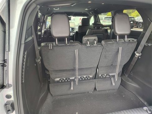 New 2026 Chrysler Pacifica Select image 34