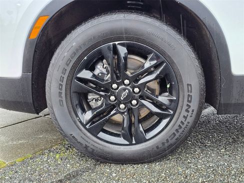 Used 2021 Chevrolet Blazer LT w/ Midnight/Sport Edition image 10