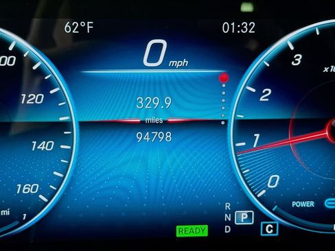 Used 2022 Mercedes-Benz GLS 450 4MATIC image 13