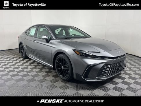 New 2026 Toyota Camry SE image 6