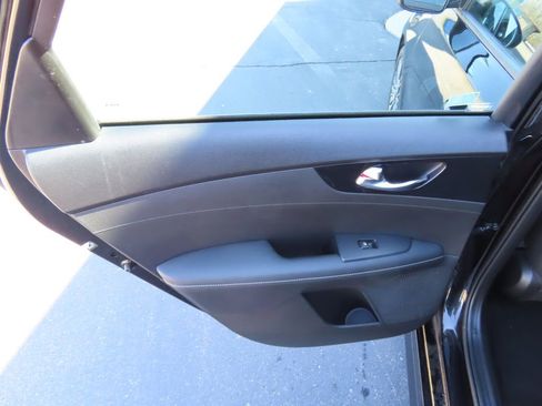 Certified 2023 Kia Forte GT-Line image 24