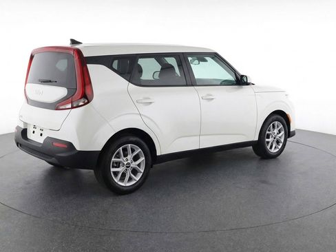 Used 2025 Kia Soul LX w/ LX Technology Package image 7