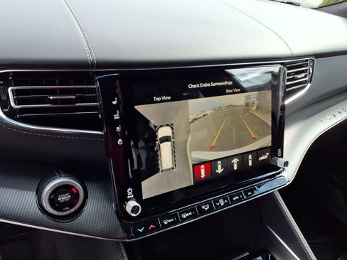 New 2026 Jeep Grand Wagoneer Summit AWD/4WD image 15
