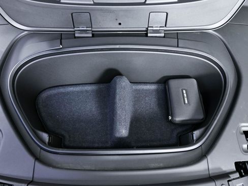 Certified 2023 Volvo C40 P8 Recharge Ultimate w/ Protection Package Premier AWD/4WD image 34